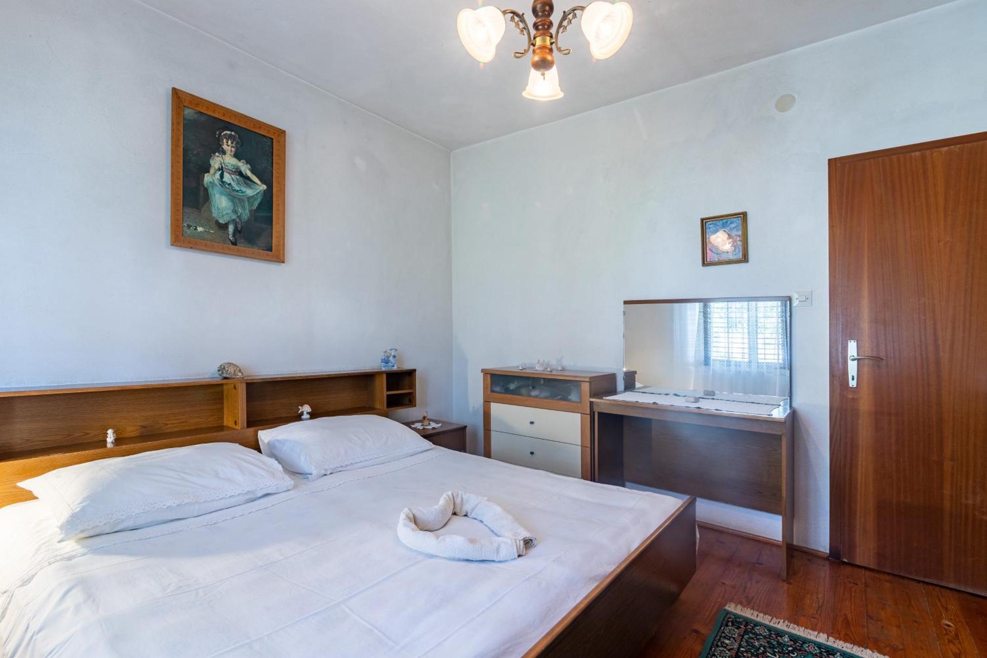 Apartments By The Sea Sumartin, Brac - 764 Номер фото
